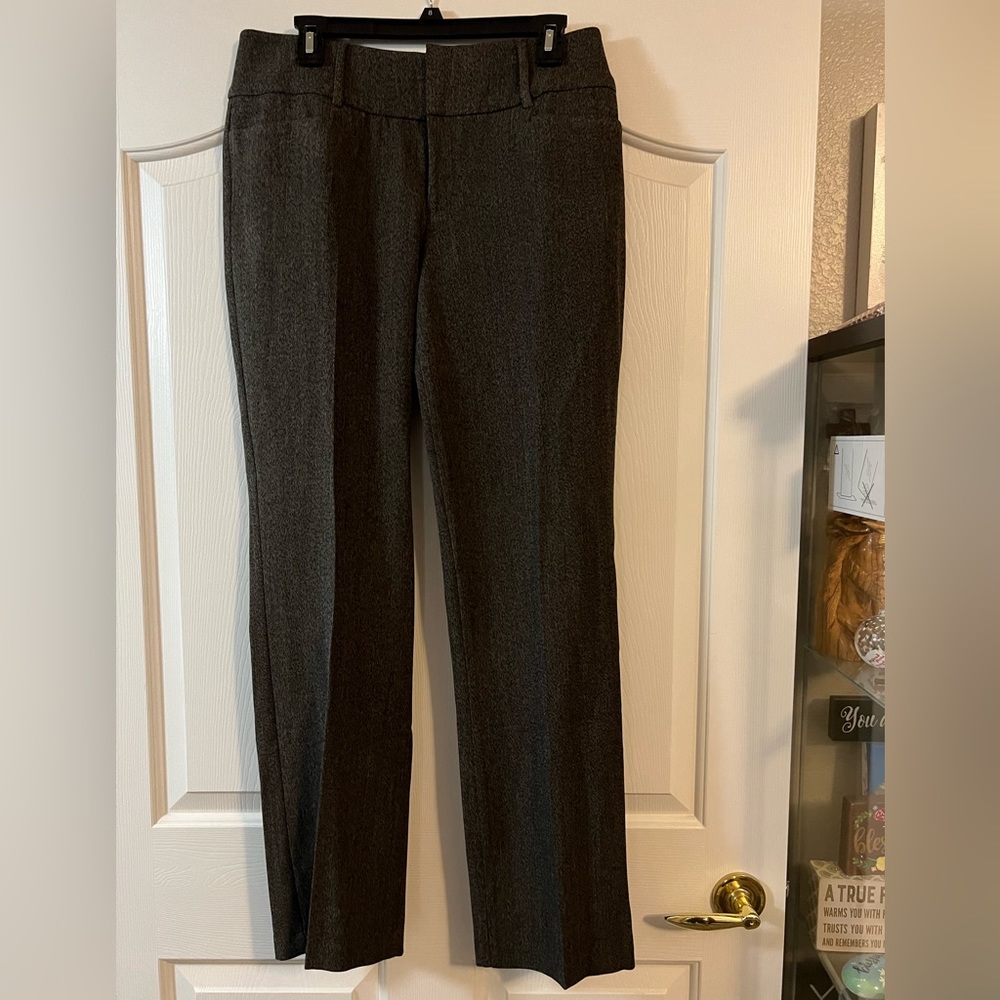Ladies Nine West New with tags bootcut mid rise dress pants